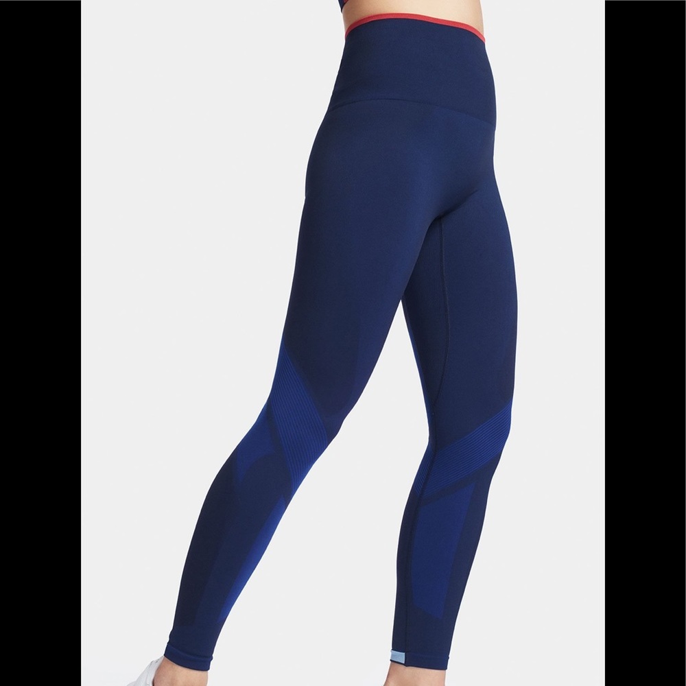 LNDR yoga pants